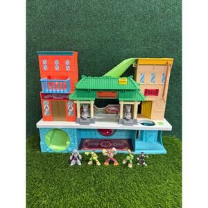 TMNT Half Shell Heroes Sewer Lair Playset Chinatown Lot w/ Figures